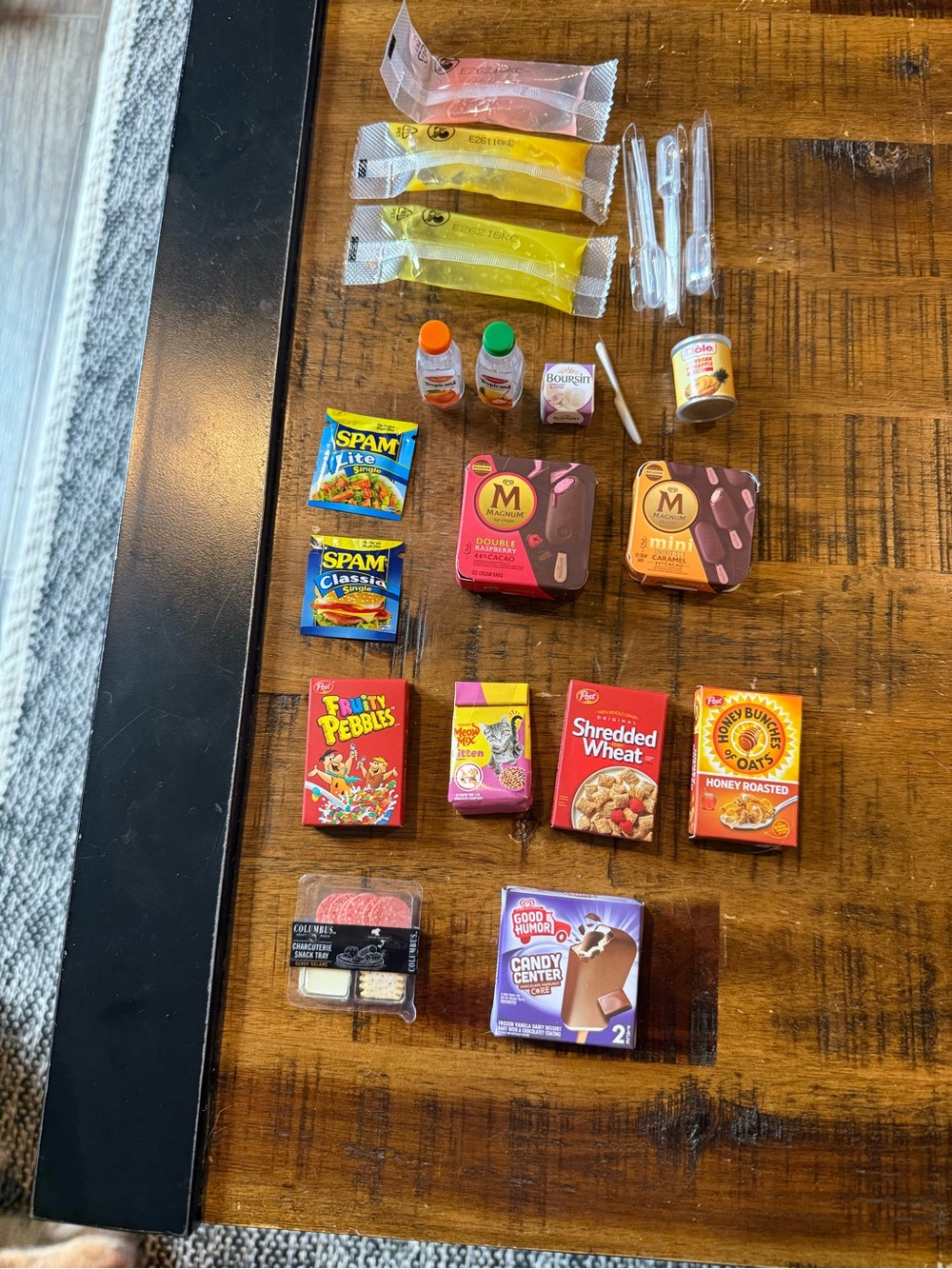Miniverse Real Brands Series 2
Pack #2
